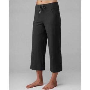 Lululemon The Still Cropped Wide-Leg Pants with draw string closure Women's sz 6